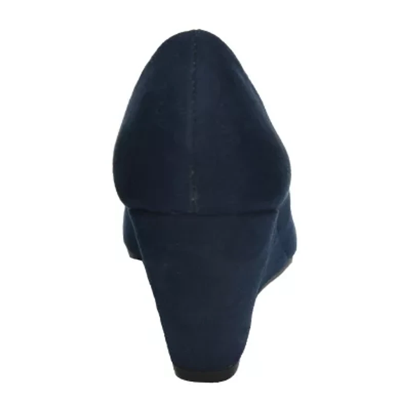 CL by Laundry Nima Womens Round Closed Toe Wedge Heel Pumps