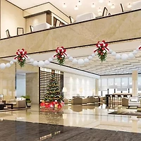 Northlight 6ft Shatterproof Ball Swag