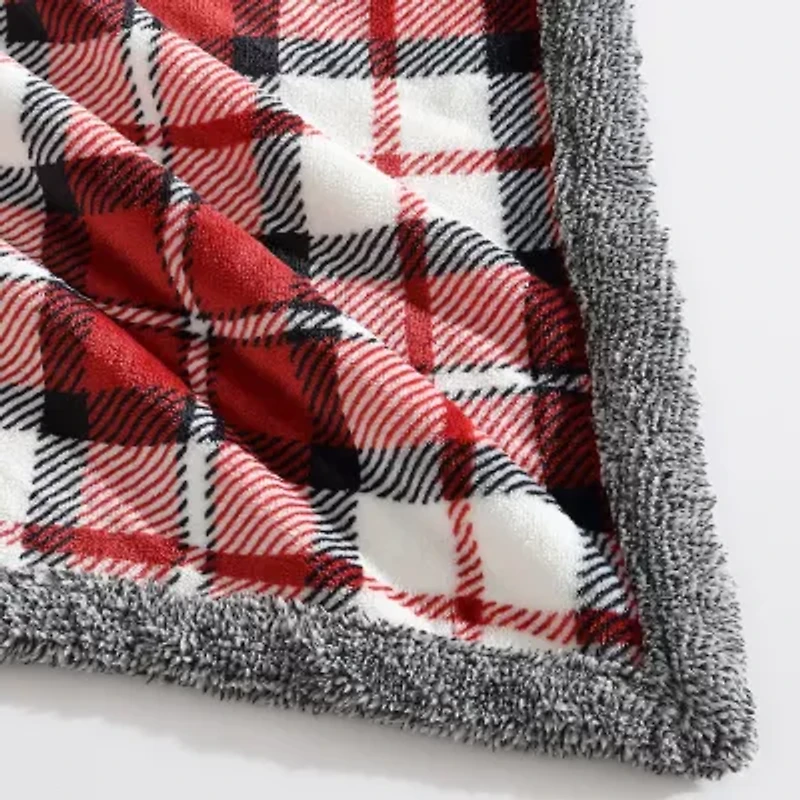Eddie Bauer Parkwood Plaid Plush Lightweight Throw