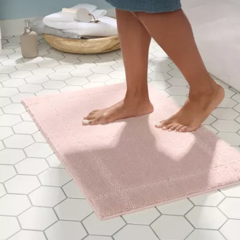 Town And Country Border Blush Bath Rug