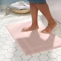 Town And Country Border Blush Bath Rug
