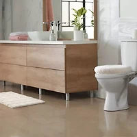 Town And Country Windowpane White Bath Rug