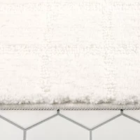 Town And Country Windowpane White Bath Rug