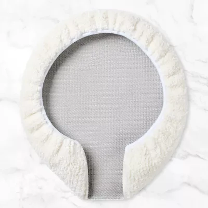 Town And Country White Toilet Lid Cover