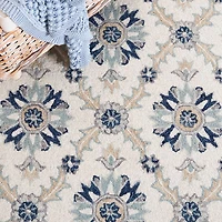 Martha Stewart Ivy Floral Hand Tufted Indoor Rectangle Area Rug