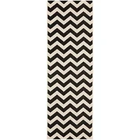 Safavieh Courtyard Collection Cennetig Chevron Indoor/Outdoor Runner Rug