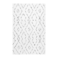 nuLoom Hand Tufted Beaulah Shaggy Rug