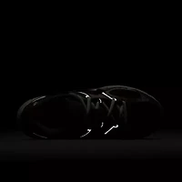Nike V5 RNR Womens Sneakers
