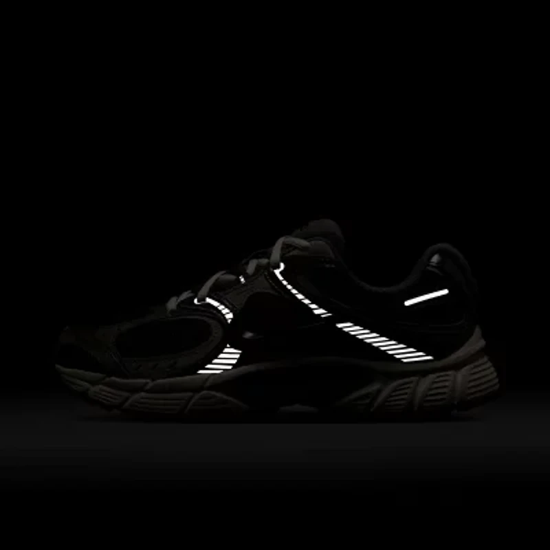 Nike V5 RNR Womens Sneakers