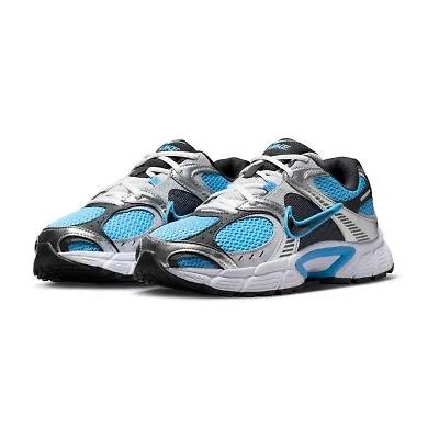 Nike V5 RNR Womens Sneakers