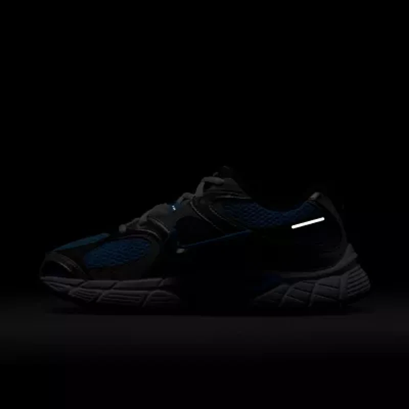 Nike V5 RNR Womens Sneakers