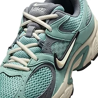 Nike V5 RNR Suede Womens Sneakers