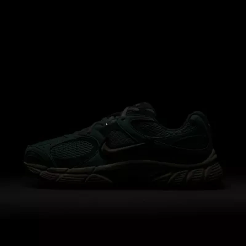 Nike V5 RNR Suede Womens Sneakers