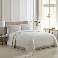 Beatrice Home Fashions Medallion Embellished Bedspread
