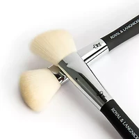 Omnia Brushes Pro Contour Blush Makeup Brush