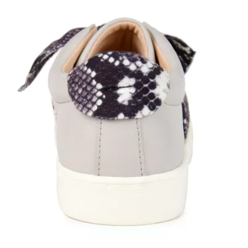 Journee Collection Abrina Womens Round Closed Toe Slip-On Shoe