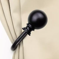 Rod Desyne Luna Holdbacks