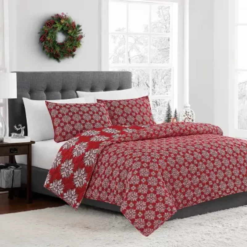 Brooklyn Loom Isle Snowflakes 3-pc. Reversible Quilt Set