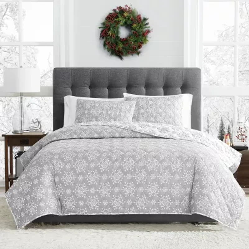 Brooklyn Loom Let It Snow 3-pc. Reversible Quilt Set