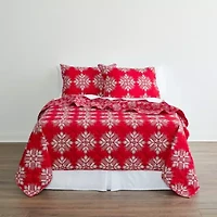 Brooklyn Loom Isle Snowflakes 3-pc. Reversible Quilt Set
