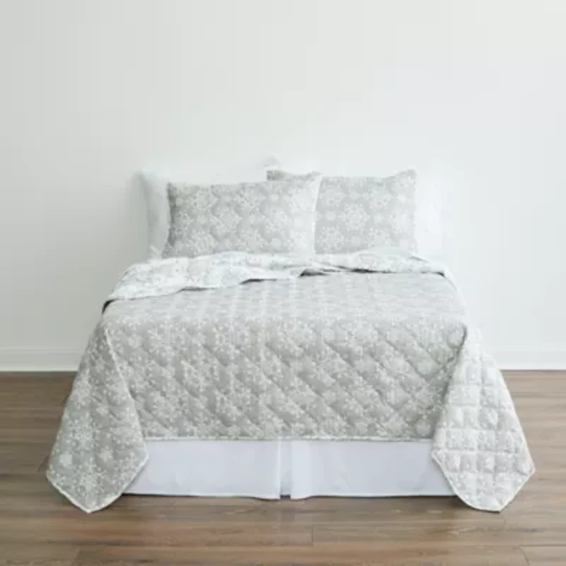 Brooklyn Loom Let It Snow 3-pc. Reversible Quilt Set