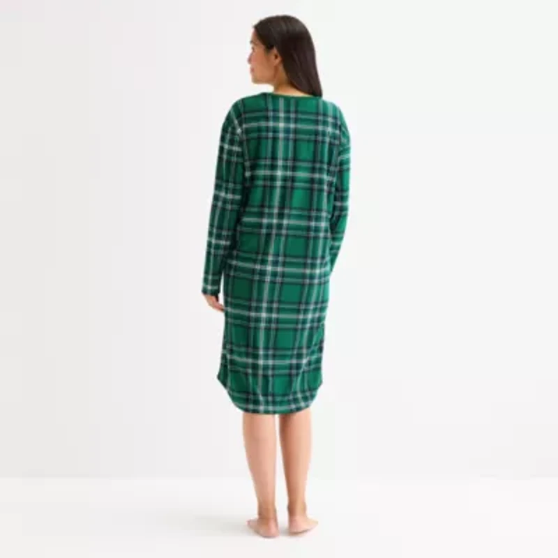 North Pole Trading Co. Sleigh Bells Ring Womens Fleece V Neck Long Sleeve Matching Family Nightgown