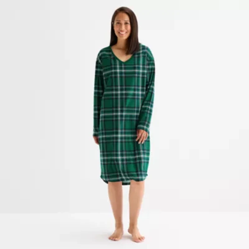 North Pole Trading Co. Sleigh Bells Ring Womens Fleece V Neck Long Sleeve Matching Family Nightgown