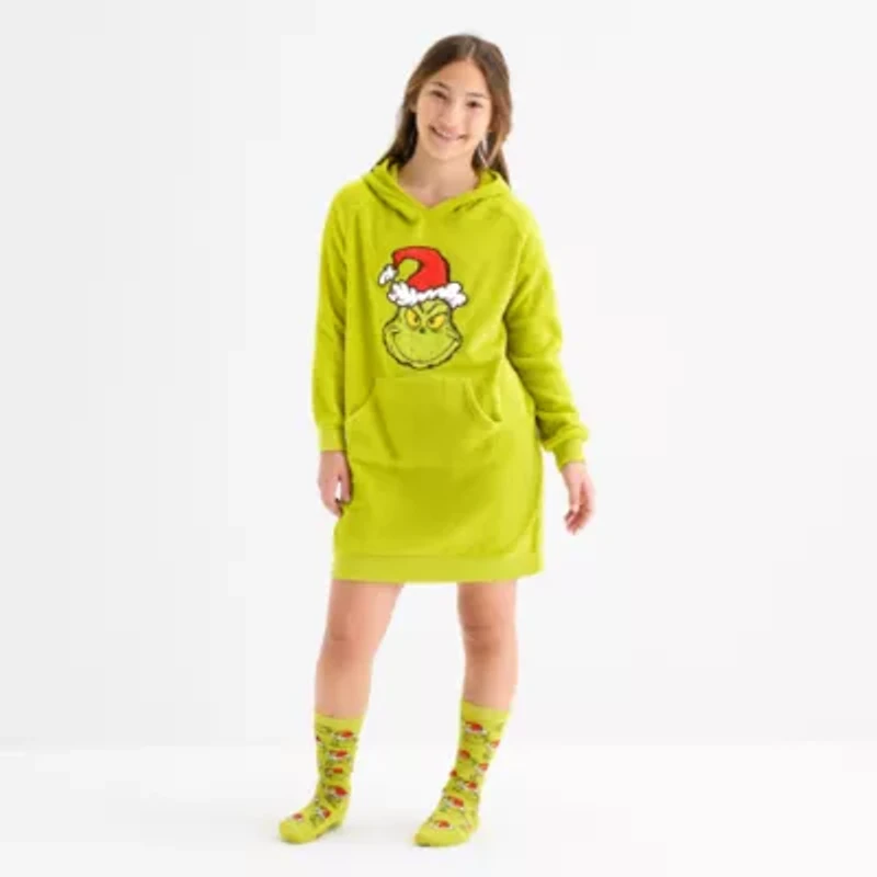 Little & Big Kid Girls Grinch Fleece Hooded Long Sleeve Nightshirt