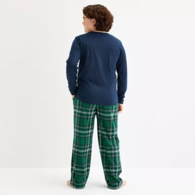 North Pole Trading Co. Sleigh Bells Ring Big Kid Unisex Crew Neck Long Sleeve 2-pc. Matching Family Husky Pajama Sets