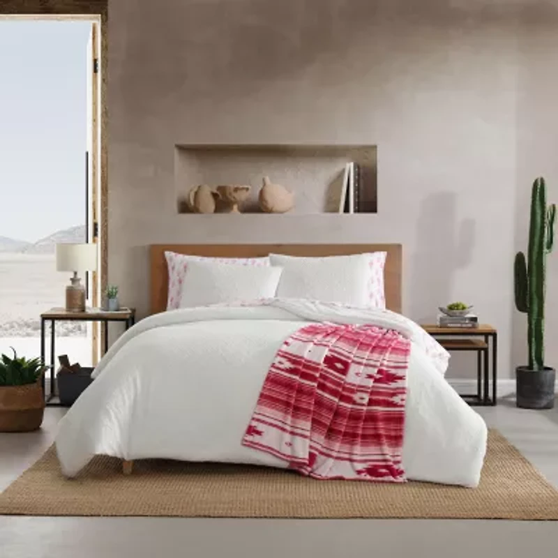Wrangler Sedogeometric Embossed Midweight Easy Care Comforter Set