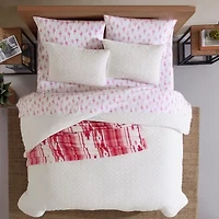 Wrangler Sedogeometric Embossed Midweight Easy Care Comforter Set