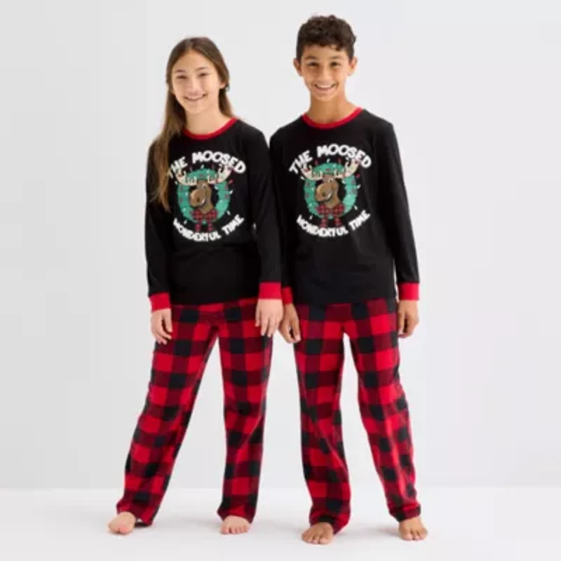 North Pole Trading Co. Moose Buffalo Big Kid Unisex Crew Neck Long Sleeve 2-pc. Matching Family Pajama Sets