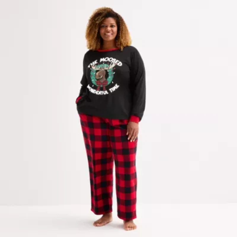 North Pole Trading Co. Moose Buffalo Womens Crew Neck Long Sleeve 2-pc. Matching Family Plus Pajama Sets