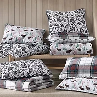 Eddie Bauer Woodblock Floral Easy Care Quilt Set