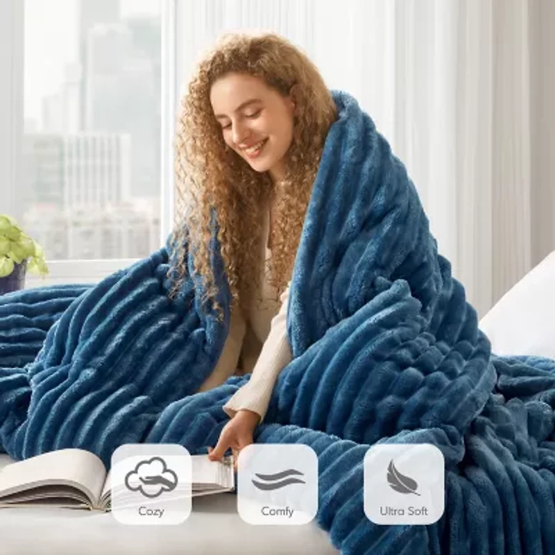 510 Design Avril Fluffy Ribbed Plush Midweight Comforter Set