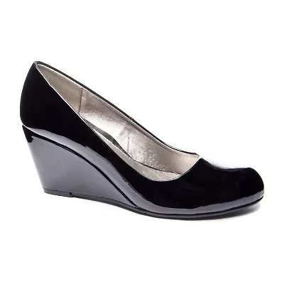 CL by Laundry Nima Womens Round Closed Toe Wedge Heel Pumps