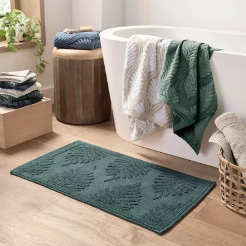 Martex Fern Ogee Quick Dry Floral Bath Towel