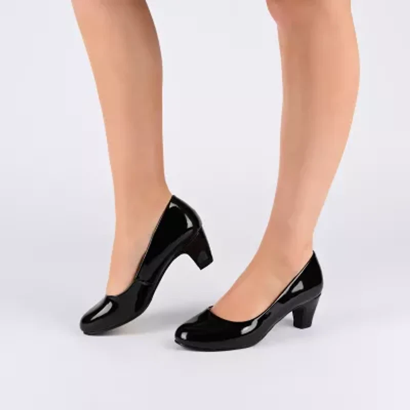 Journee Collection Luu Womens Round Closed Toe Block Heel Pumps