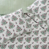Martha Stewart Holly 3-pc. Quilt Set