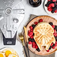 Star Wars Millennium Falcon Waffle Maker