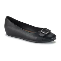 Baretraps Colette Womens Square Closed Toe Slip-On Shoe