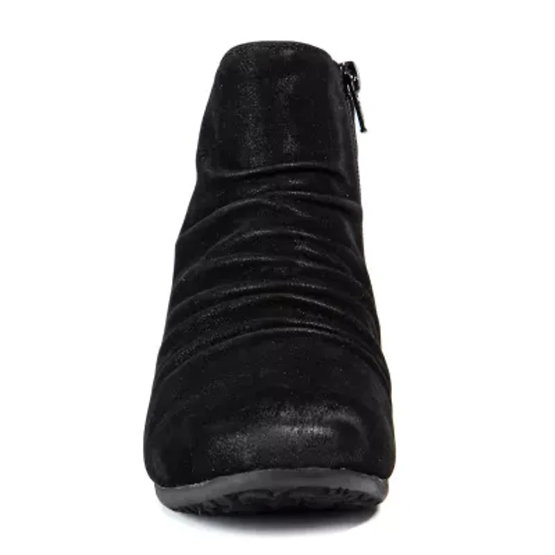 Baretraps Womens Peanut Wedge Heel Booties