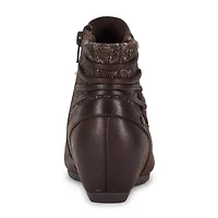 Baretraps Womens Peanut Wedge Heel Booties