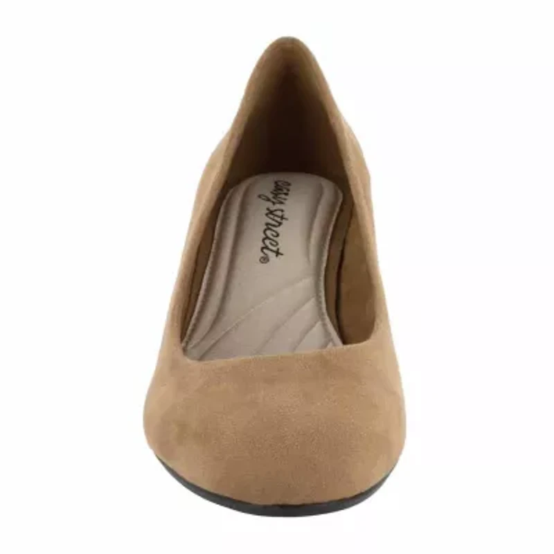 Easy Street Womens Proper Block Heel Pumps