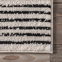Nuloom Romina Stripes Diamond Indoor Rectangular Accent Rug