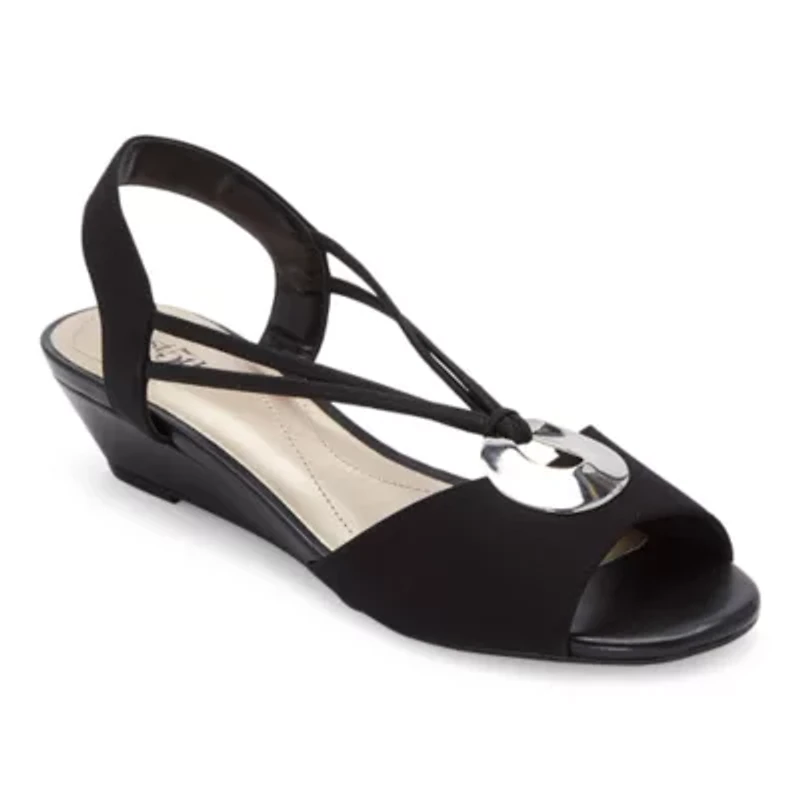 east 5th Womens Ravena Wedge Sandals