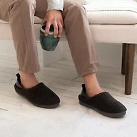 Isotoner Mens Slip-On Slippers