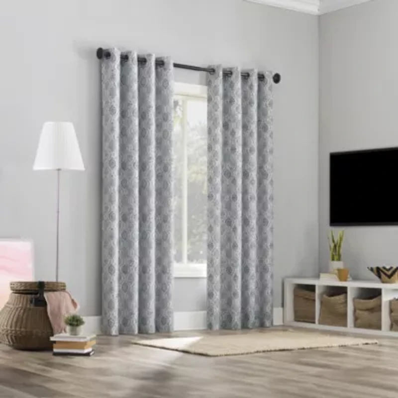 Sun Zero Delfina Grommet Top Energy Saving 100% Blackout Single Curtain Panel