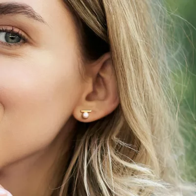 White Cultured Freshwater Pearl 10K Gold 6mm Stud Earrings