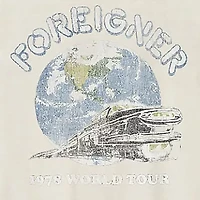 Womens Juniors Short Sleeve Regular Fit Graphic T-Shirt